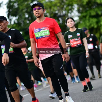 Runner Photo 4158138