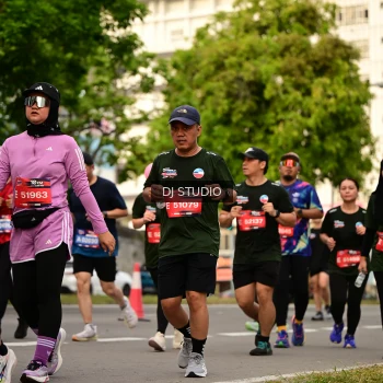 Runner Photo 4158141