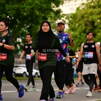 Runner Photo 4158155