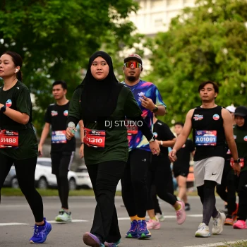Runner Photo 4158158