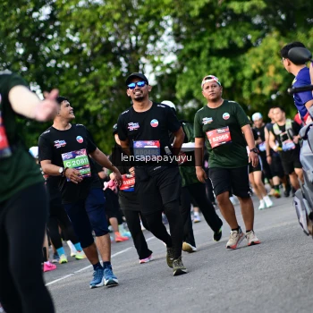 Runner Photo 4158160