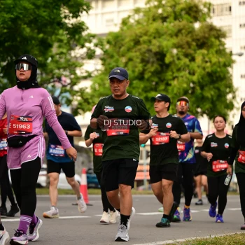 Runner Photo 4158163