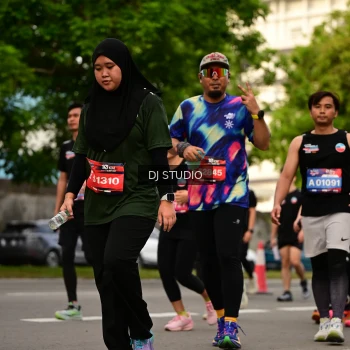 Runner Photo 4158166