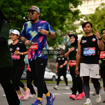 Runner Photo 4158177