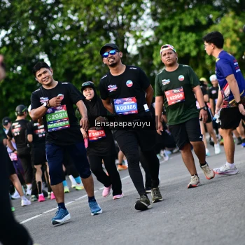 Runner Photo 4158183