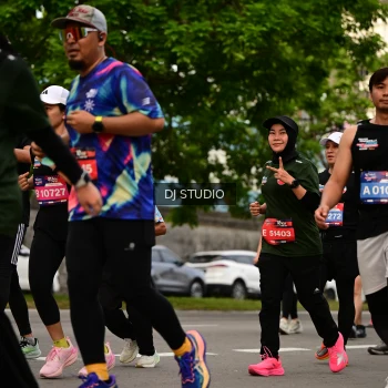 Runner Photo 4158184