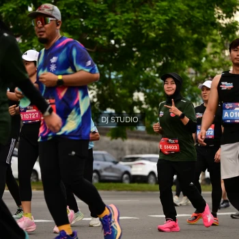 Runner Photo 4158185