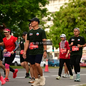 Runner Photo 4158211