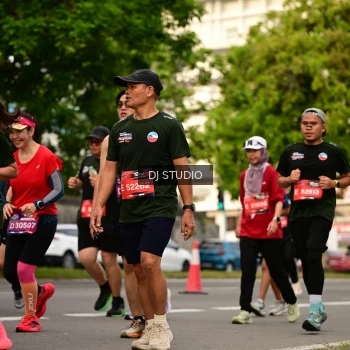 Runner Photo 4158215