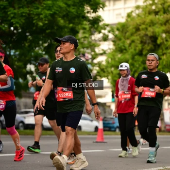 Runner Photo 4158216