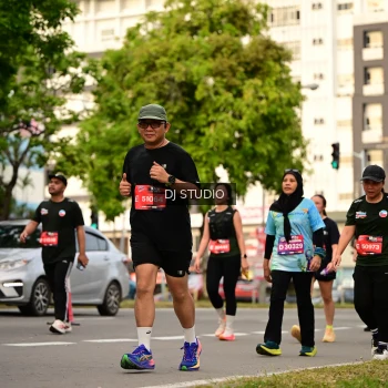 Runner Photo 4158229