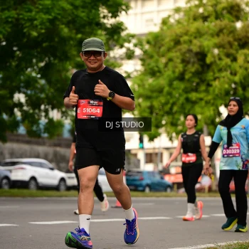 Runner Photo 4158247