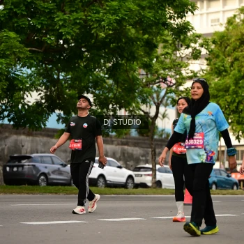 Runner Photo 4158253