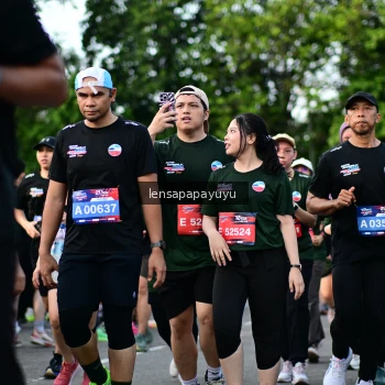 Runner Photo 4158272