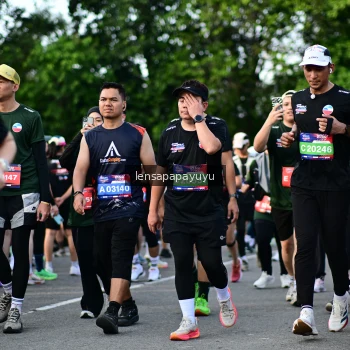 Runner Photo 4158275