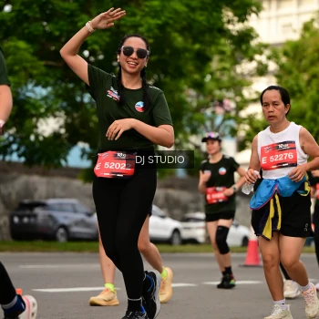 Runner Photo 4158295