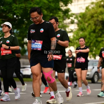 Runner Photo 4158335