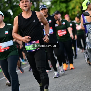 Runner Photo 4158336