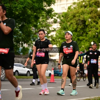 Runner Photo 4158347