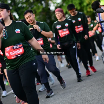 Runner Photo 4158349