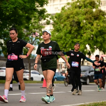 Runner Photo 4158360