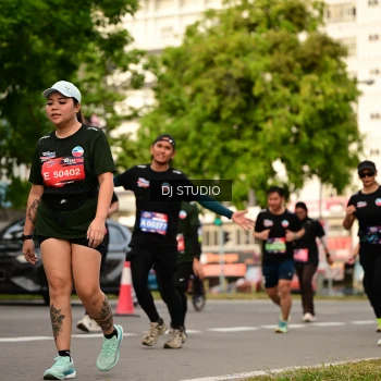 Runner Photo 4158373