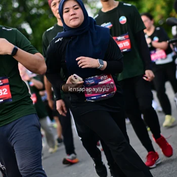 Runner Photo 4158374