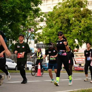 Runner Photo 4158375
