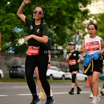 Runner Photo 4158376