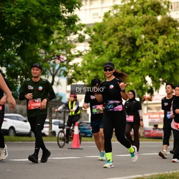 Runner Photo 4158381
