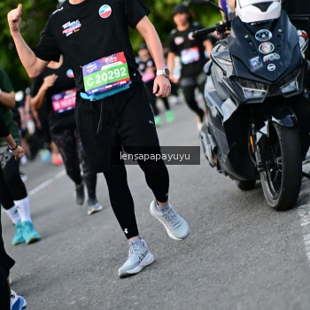 Runner Photo 4158428
