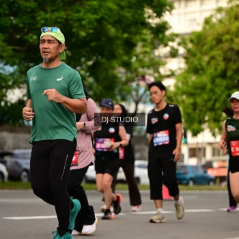 Runner Photo 4158429