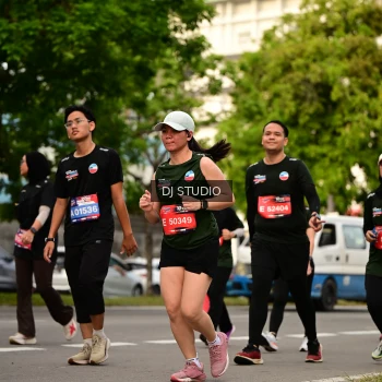 Runner Photo 4158439