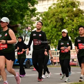 Runner Photo 4158451