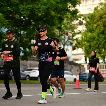 Runner Photo 4158452