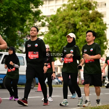 Runner Photo 4158463