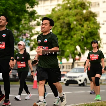 Runner Photo 4158470