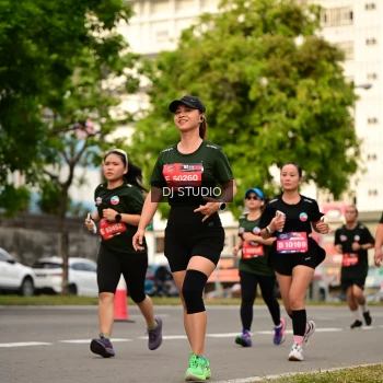 Runner Photo 4158495