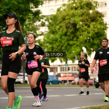 Runner Photo 4158499