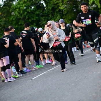 Runner Photo 4158500