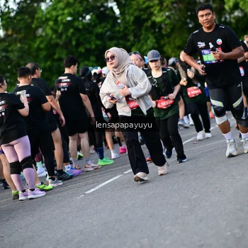 Runner Photo 4158502
