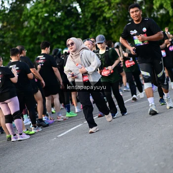 Runner Photo 4158509