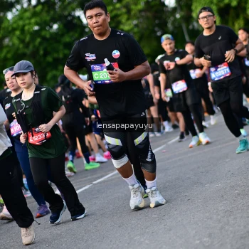 Runner Photo 4158523