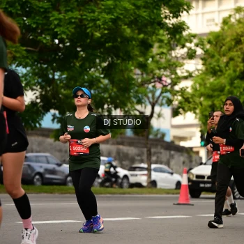 Runner Photo 4158525