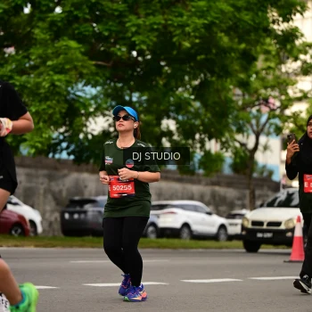 Runner Photo 4158536