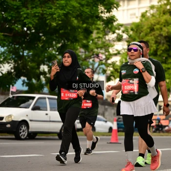 Runner Photo 4158541