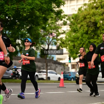 Runner Photo 4158543