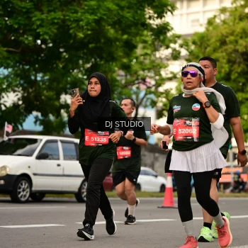 Runner Photo 4158544