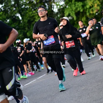Runner Photo 4158549