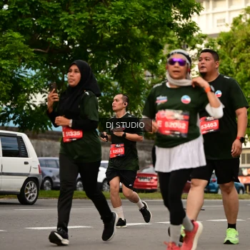 Runner Photo 4158552